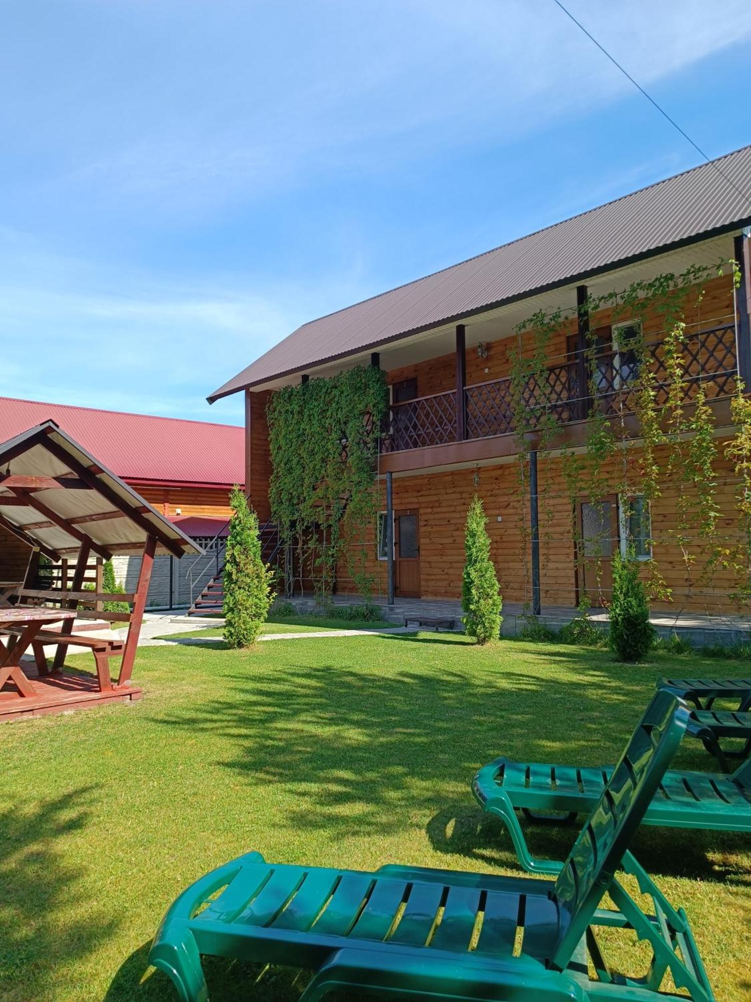 Guest House Shatsk Exterior photo